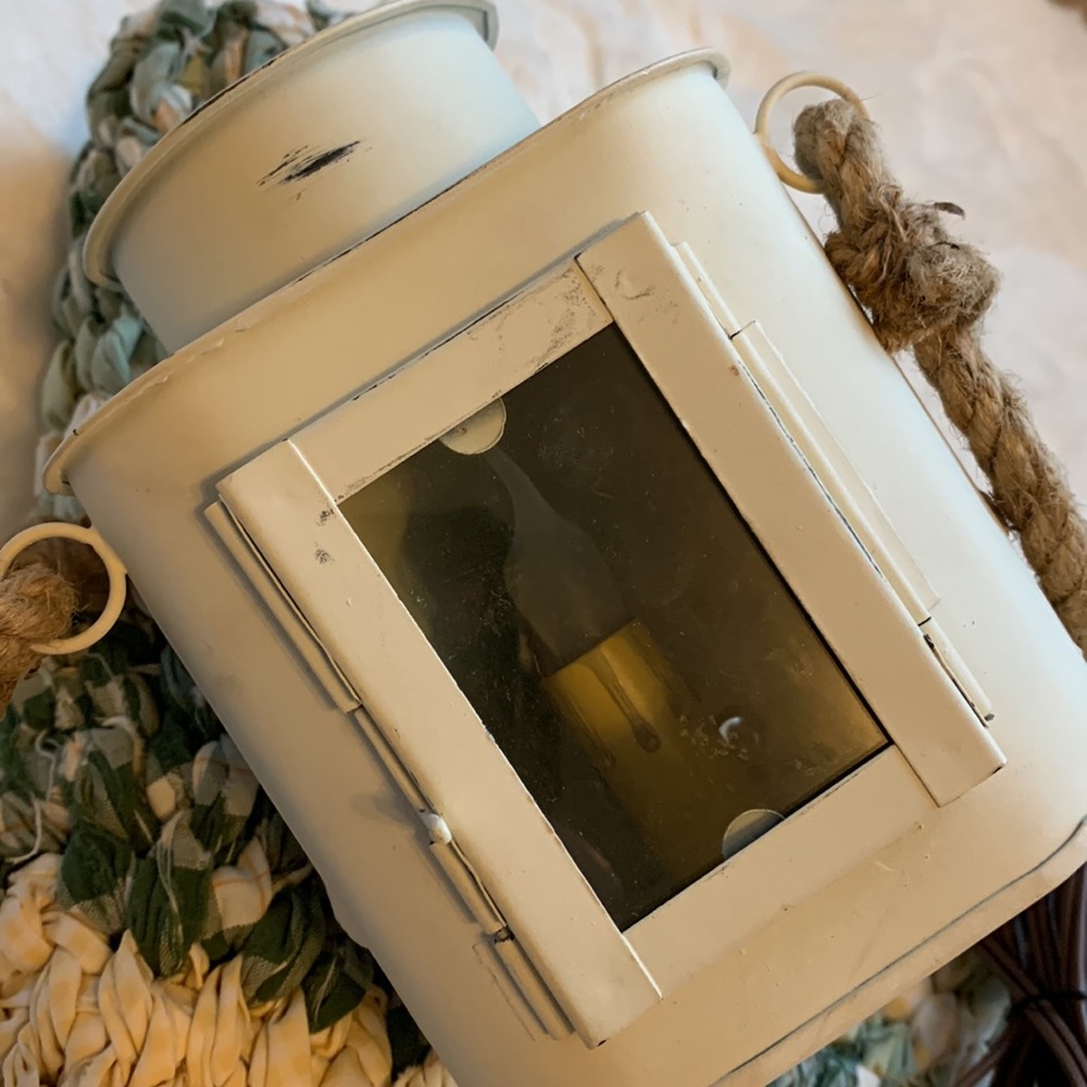 Lantern light. - Picture 8 of 8